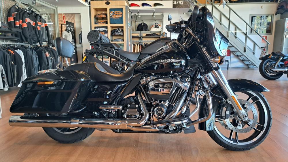 Street Glide Special