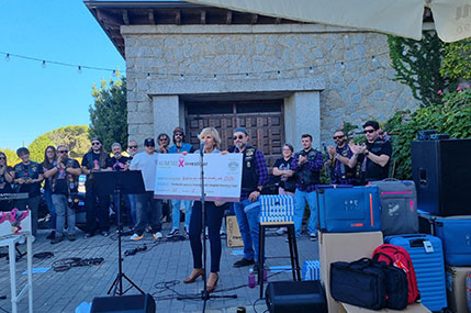 KILÓMETROS POR INVESTIGAR: EL EVENTO SOLIDARIO DEL MADRID CHAPTER QUE UNA A LA COMUNIDAD MOTERA EN LA LUCHA CONTRA EL CÁNCER DE MAMA